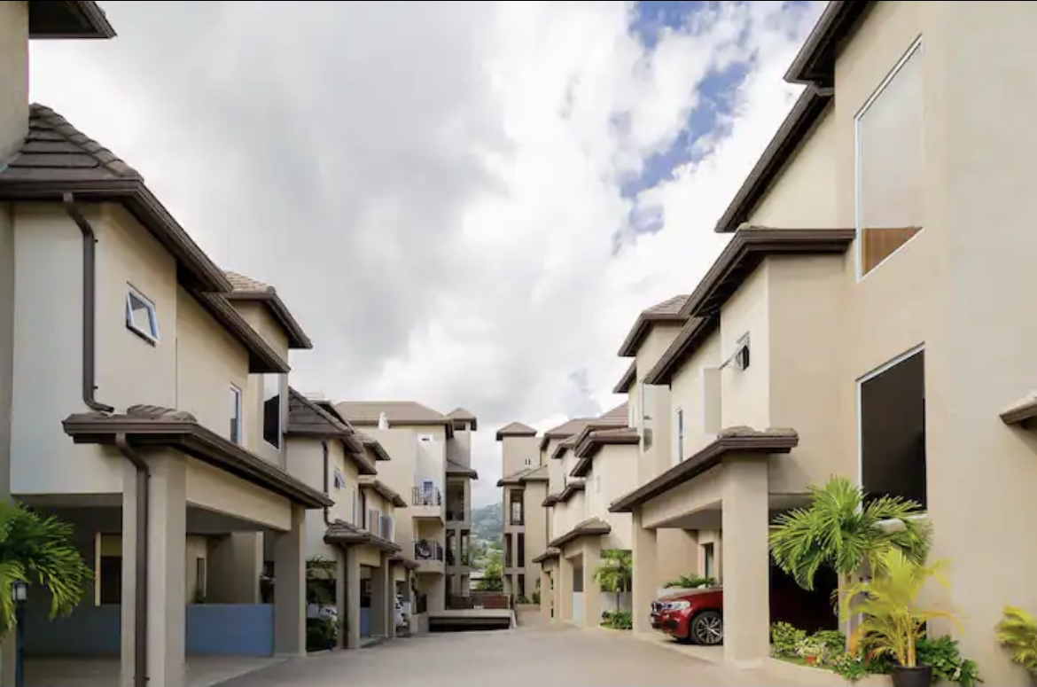 PENTHOUSE APARTMENT SUITE MALACHI KINGSTON, JAMAICA Stay Caribbean